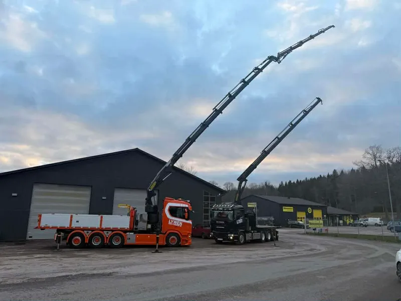Lywén Kran & Transport fordonsflotta - kranbilar och transportfordon i Kisa, Kinda kommun